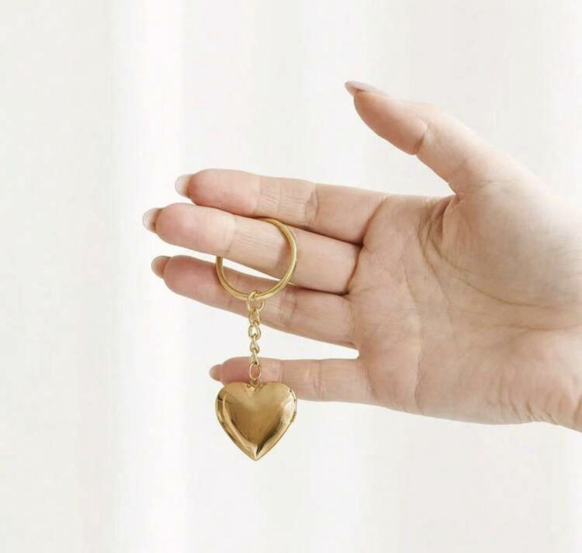 Llavero corazón relicario personalizado