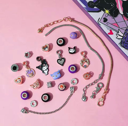 Calendario de adviento KUROMI - CHARMS Y PULSERA estilo pandora